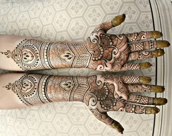 simple-mehandi-designs-for-full-hands