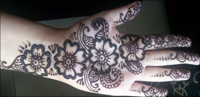 simple-henna-tattoo-designs-for-hands