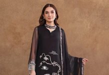 Kayseria-Latest-Printed-Lawn-Collection