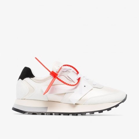 Trendy sneakers 2020 Off-White on Browns Fashion