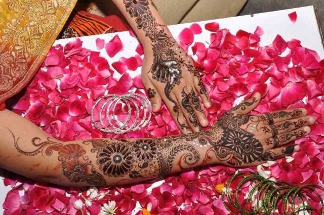 best-dulhan-mehndi-designs-with-images