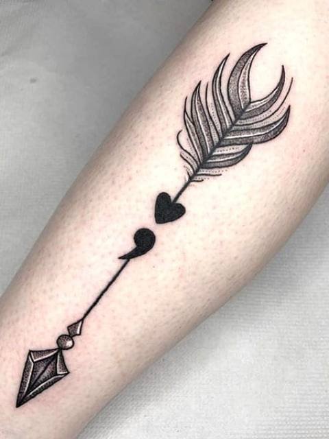  Arrow-Tattoo-for-Women-17
