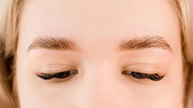 eyebrow-lamination-at-home-8