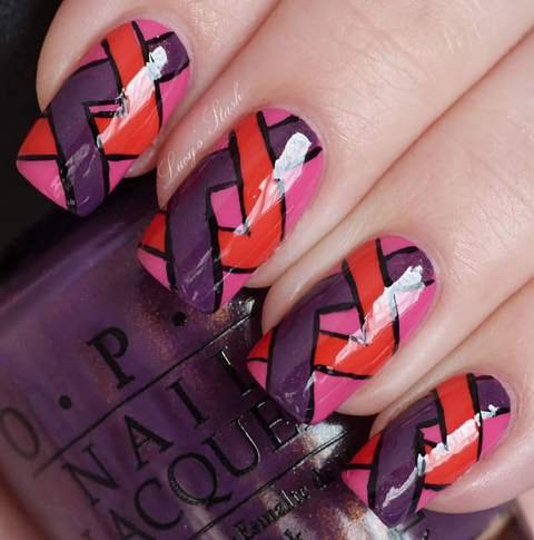 Chic-Nails-of-Red-and-Purple