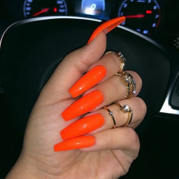 Bright-Orange-Nails-Colors