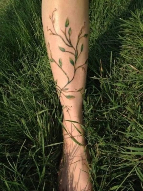 Leg-Vine-Tattoo-for-Women