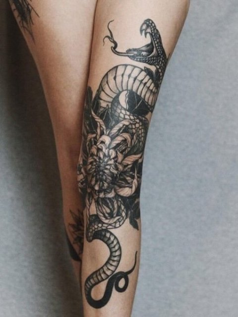 Snake-Leg-Tattoo-for-Girls