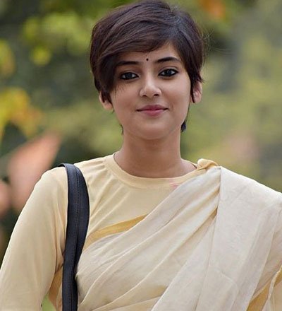 Indian-Short-Hairstyles-For-Women