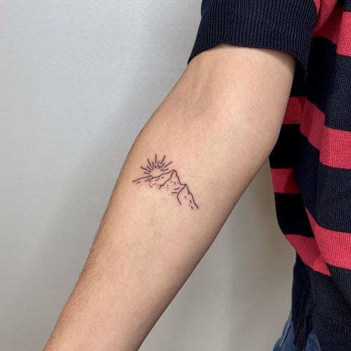 Mountain-sunrise-tattoo