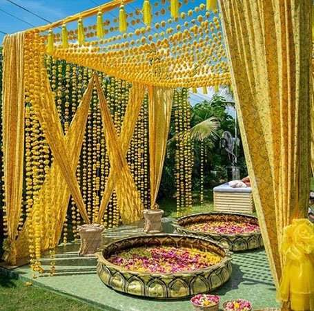 haldi-ceremony-decoration-at-home-for-groom